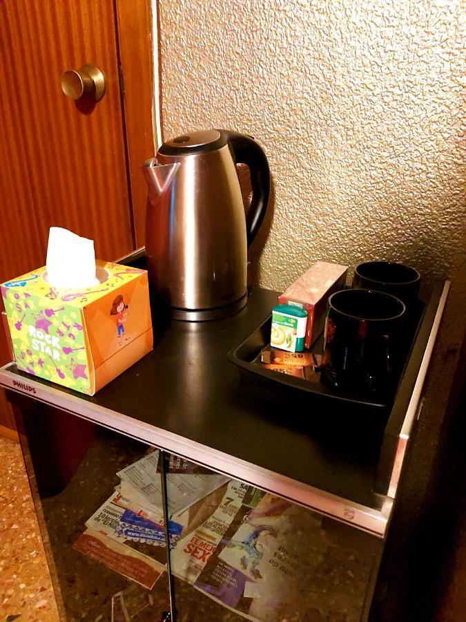 Alicante Room And Gayfriendly מראה חיצוני תמונה
